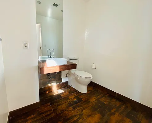 Rented by Evans Real Estate | media 48