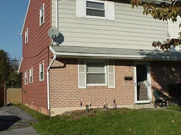 530 Poplar St, Catasauqua, PA 18032