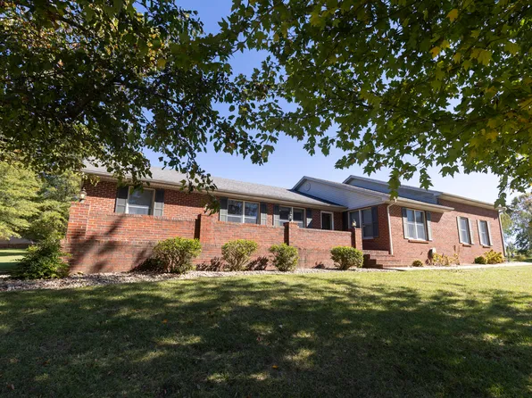 145 Lake Dr, Harrodsburg, KY 40330