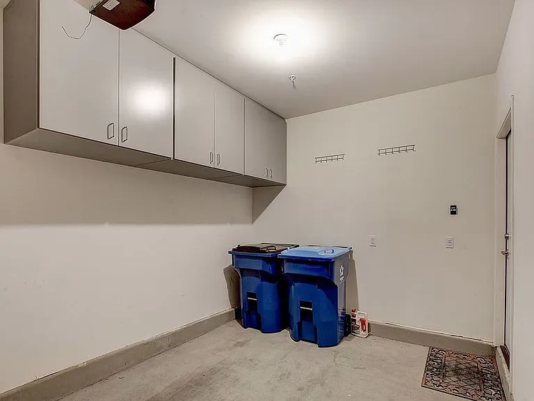 6868 Sky Pointe Dr #1030 — Photo 15