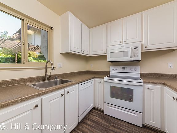 5th image of 1293 Montego APT 51