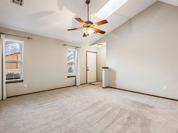5th image of 3602 W Wood St