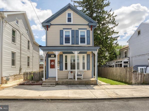 26 E Keller St, Mechanicsburg, PA 17055