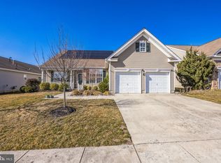 13 Shelly St, Sicklerville, NJ 08081