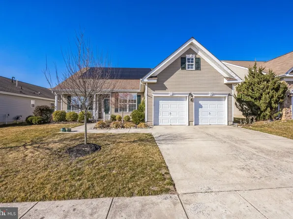 13 Shelly St, Sicklerville, NJ 08081