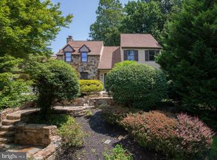 920 Primrose Ln, Wynnewood, PA 19096