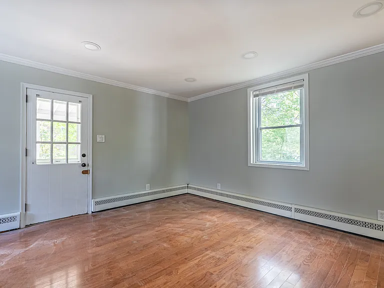 644 Meetinghouse Rd — Photo 12