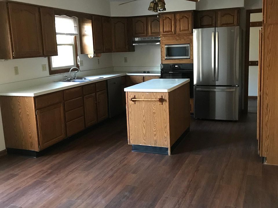 2nd image of 742 Stimmel Ct