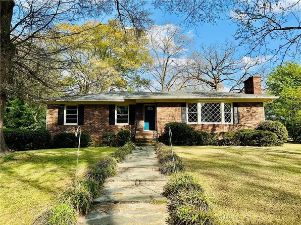 600 Oakcrest Dr, Rockmart, GA 30153