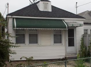 3 Lake Ave, Brooklyn, NY 11235