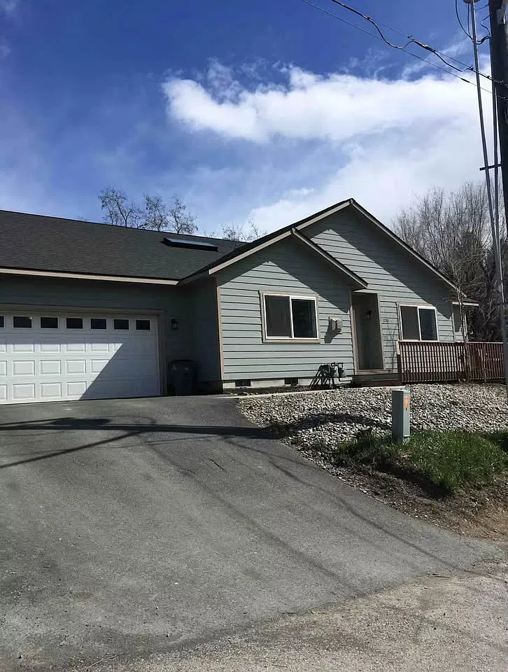 N Main St, Colville — Photo 1