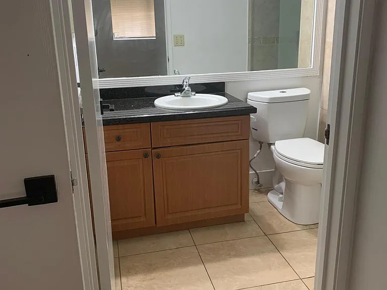 2801 Riverside Dr #105 — Photo 3