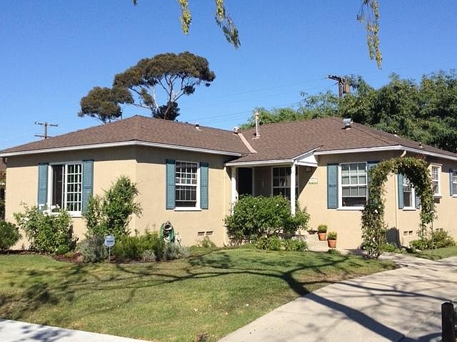1st image of 4861 49th St