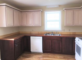 31 Sumner Ln UNIT A, Fairfax, VT 05454