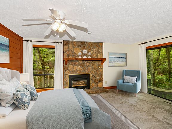 3rd image of 4086 Wilderness Pkwy