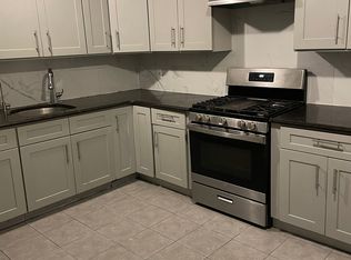 423 Skyline Dr, Staten Island, NY 10304
