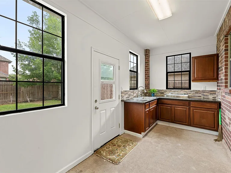 3814 Hunters Gate Ct — Photo 44