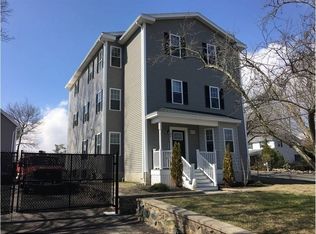 435 Walnut St #3, Saugus, MA 01906