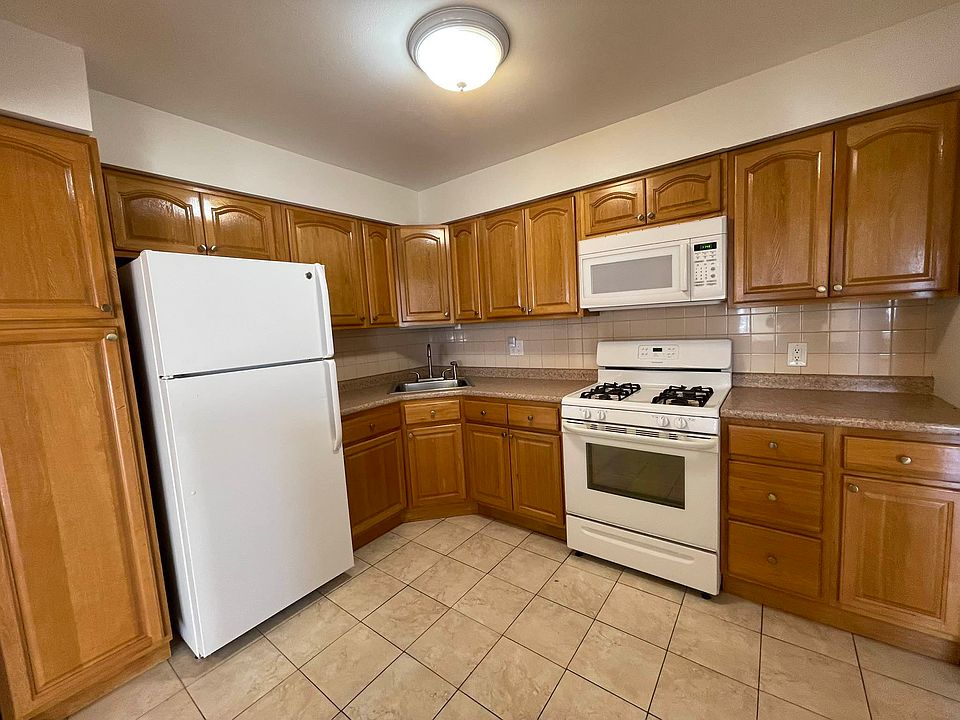 1st image of 26-53 28th St #1