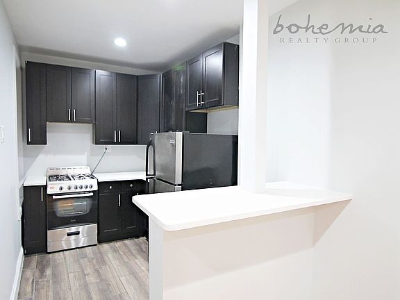3rd image of 507 W 171st St #1D