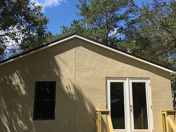 4th image of 754 Baffie Ave