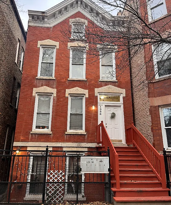 1356 N Greenview Ave #1R
