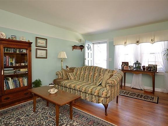 5th image of 6768 Bryn Mawr Dr
