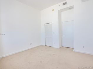325 Biscayne Blvd #1524, Miami, FL 33130