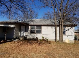 412 W 1st St, Ada, OK 74820