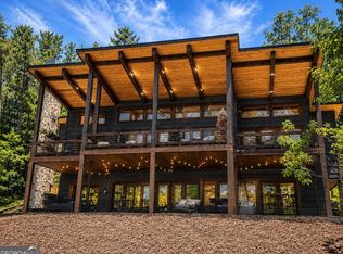 195 Moonshine Way, Blue Ridge, GA 30513