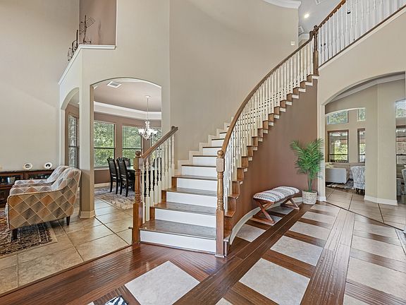 4th image of 1559 Cypress Bend Dr