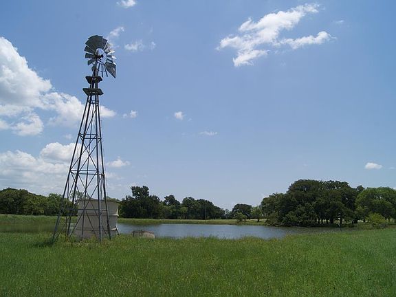 2nd image of 249 Southwoods Dr