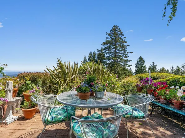 200 McAmant Dr, Santa Cruz, CA 95060