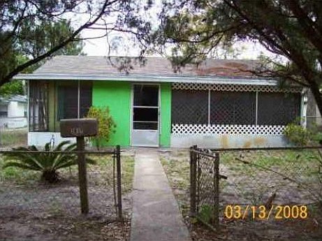 1st image of 3811 15th Ave S