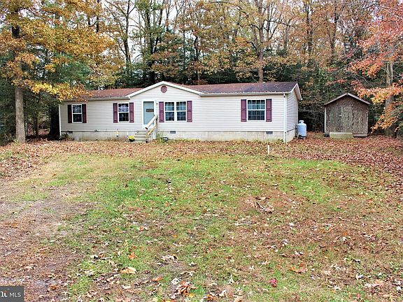 3rd image of 32892 Holly Pines Dr