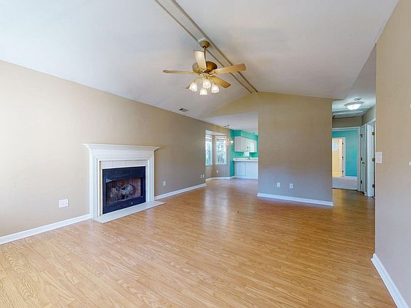2nd image of 212 Forest Park Drive