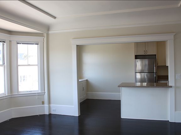 4th image of 1888 Golden Gate Ave APT 32