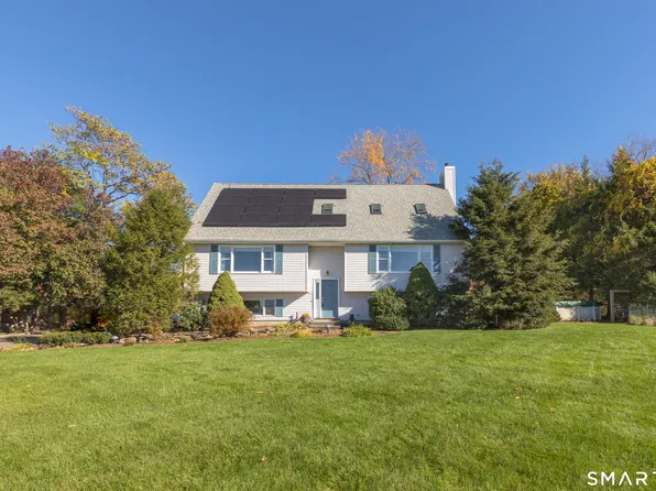 5 Chandler Lane, New Milford, CT 06776