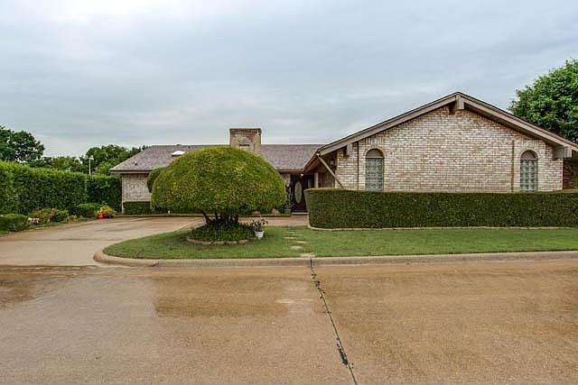 1st image of 3006 Preston Ct