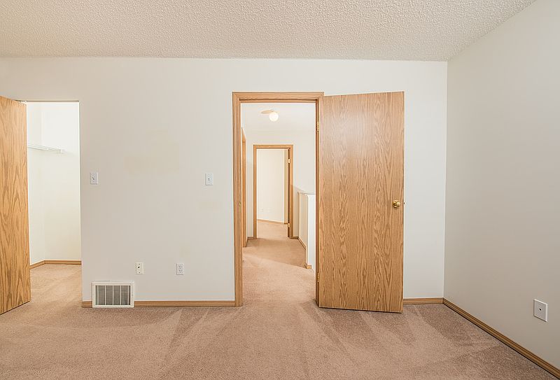 Spruce Grove Apartment for rent - 2 Bedrooms — photo 14