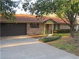 1st image of 111 Honeysuckle Dr