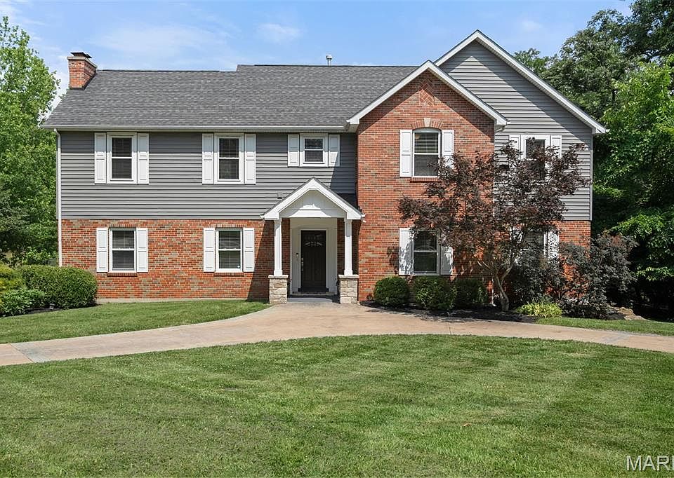 1st image of 1346 Forest Ave