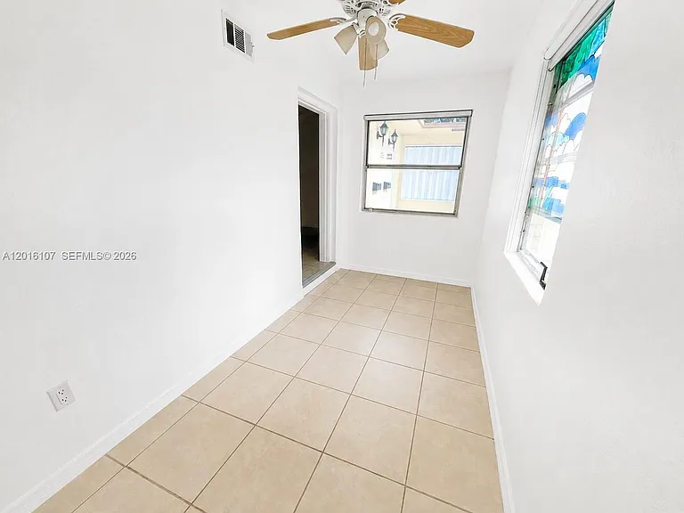 825 S 20th Ave #A — Photo 10