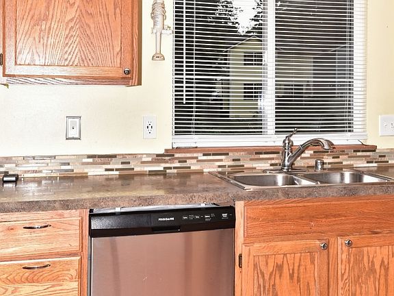 3rd image of 7535 Arcade Pl NW