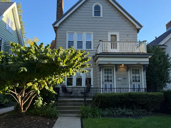 2509 E Stratford Ct, Milwaukee, WI 53211