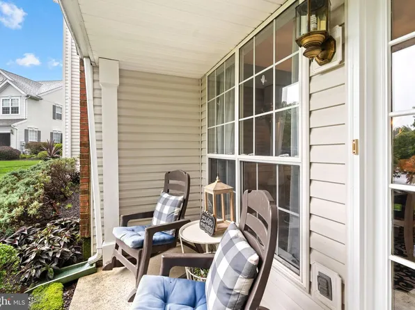 710 Stafford Ct, Chalfont, PA 18914