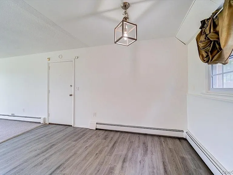 37 Alpine Dr #C — Photo 8