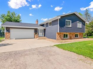 23840 County Road 10, Loretto, MN 55357
