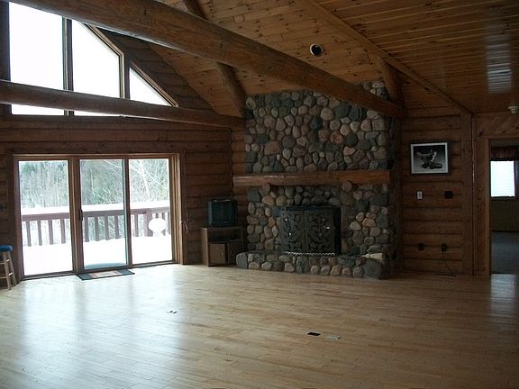 4th image of N15432 County Road B