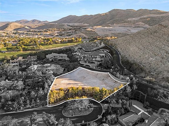 3rd image of 34 Eagles Landing Ln